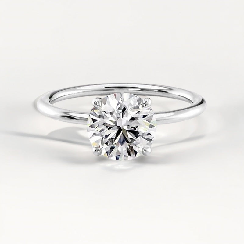 18K White Gold Round Brilliant Ring 4 claw