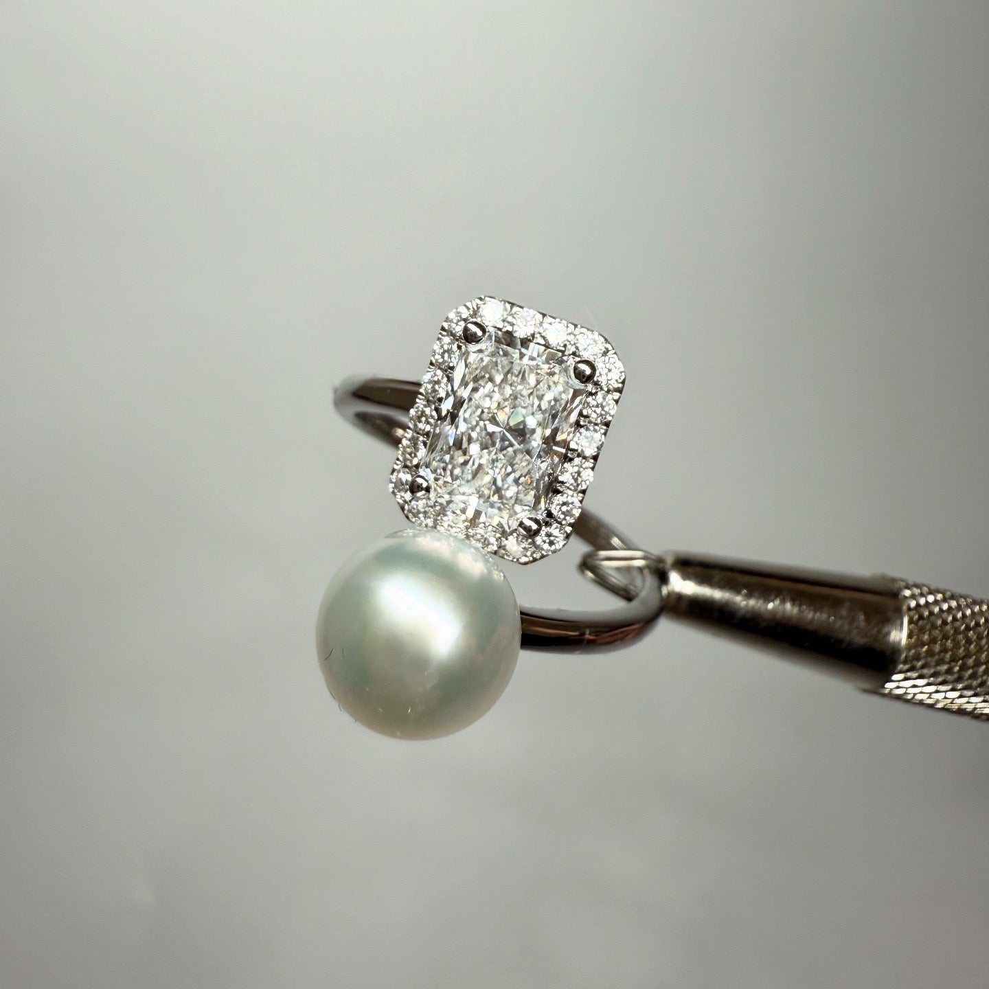 Halo Radiant-cut + 8mm Australian South Sea Pearl 18k white gold ring