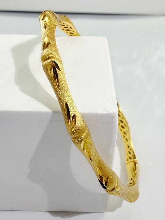 Vintage style bamboo bangle