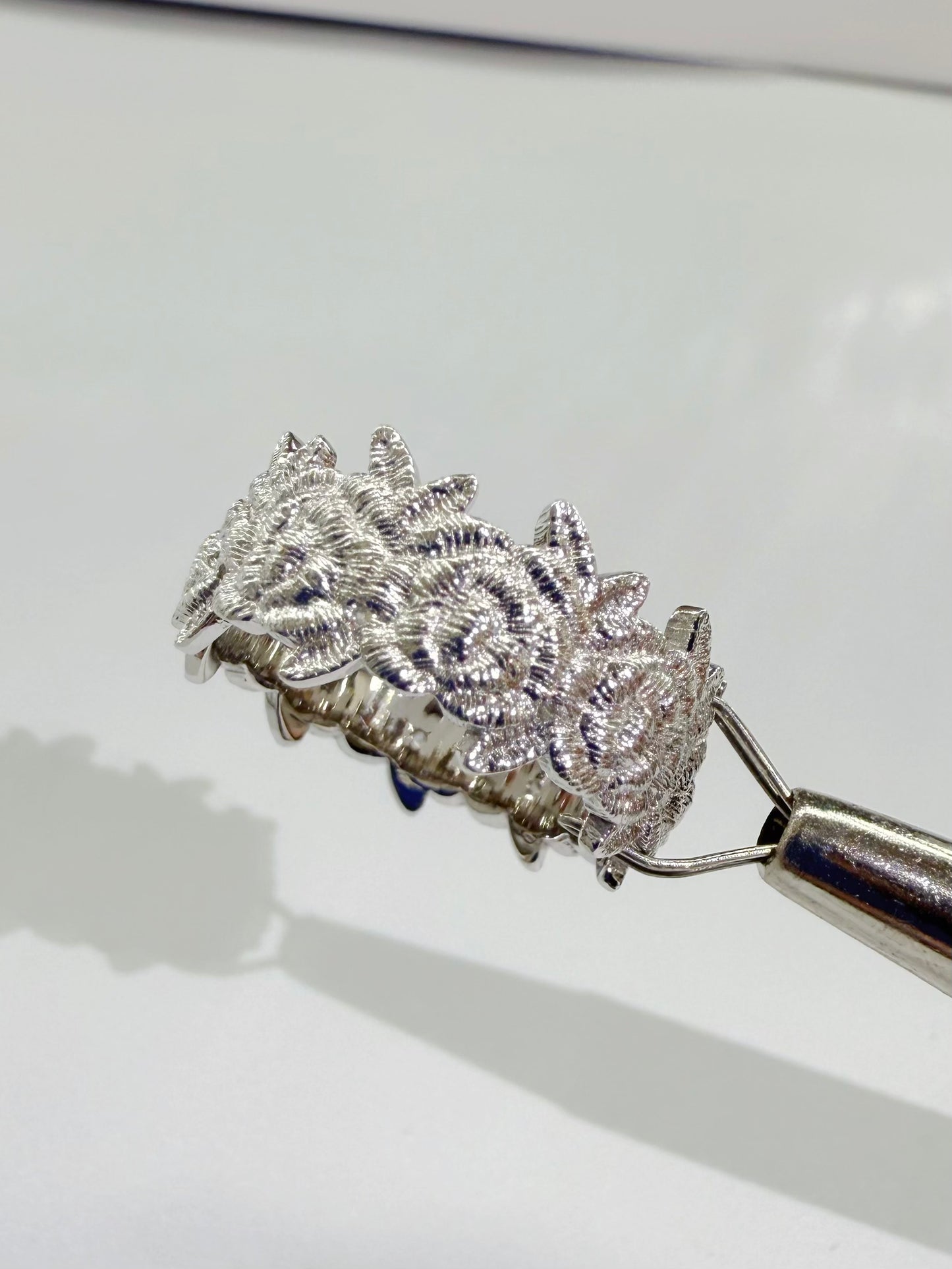 Hand engraved pattern floral ring