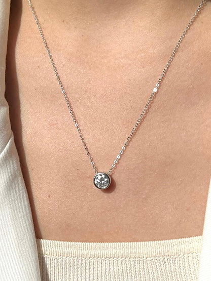Round Briliant Bezel setting Necklace