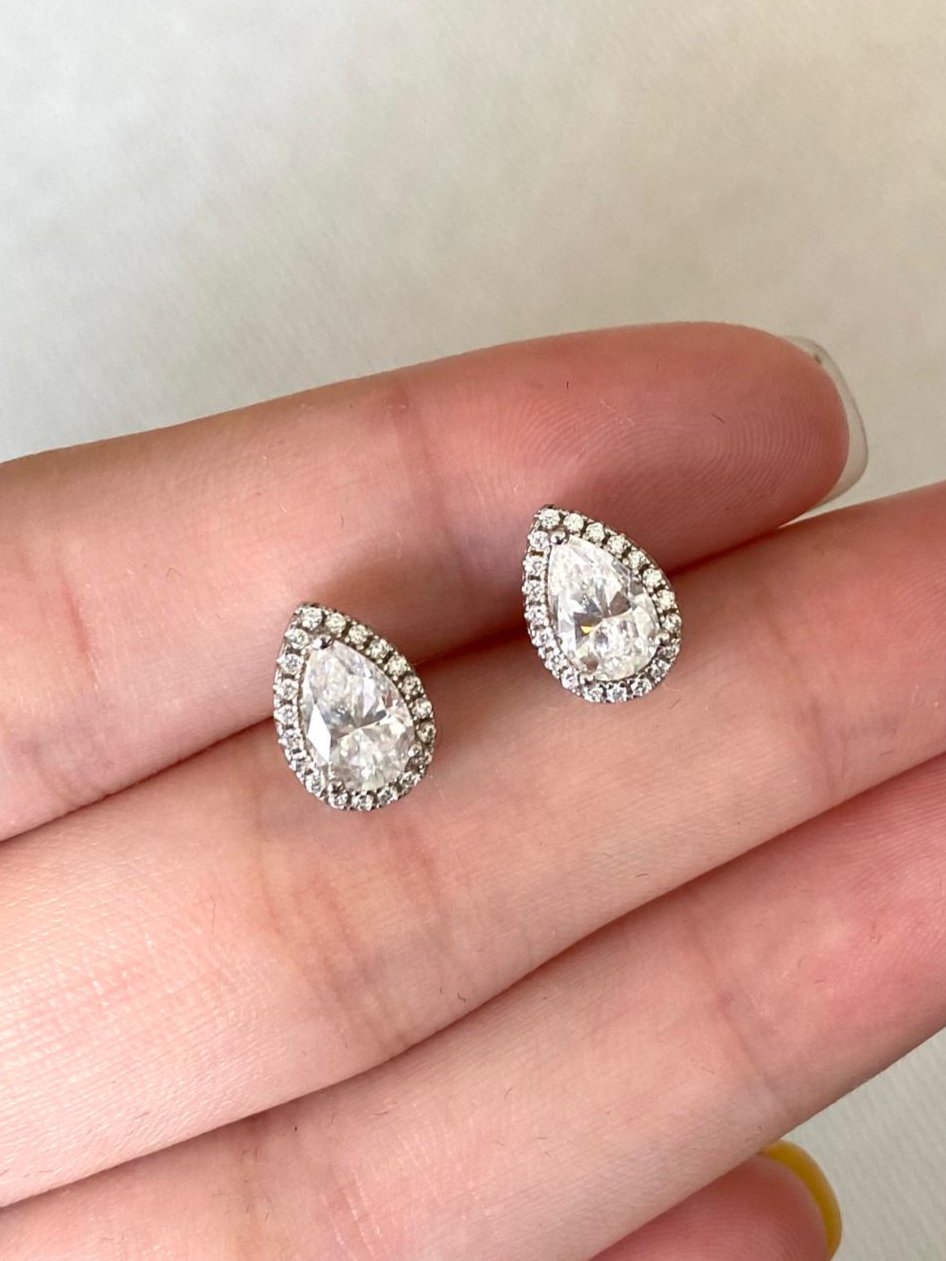 Halo Pear-cut stud earrings